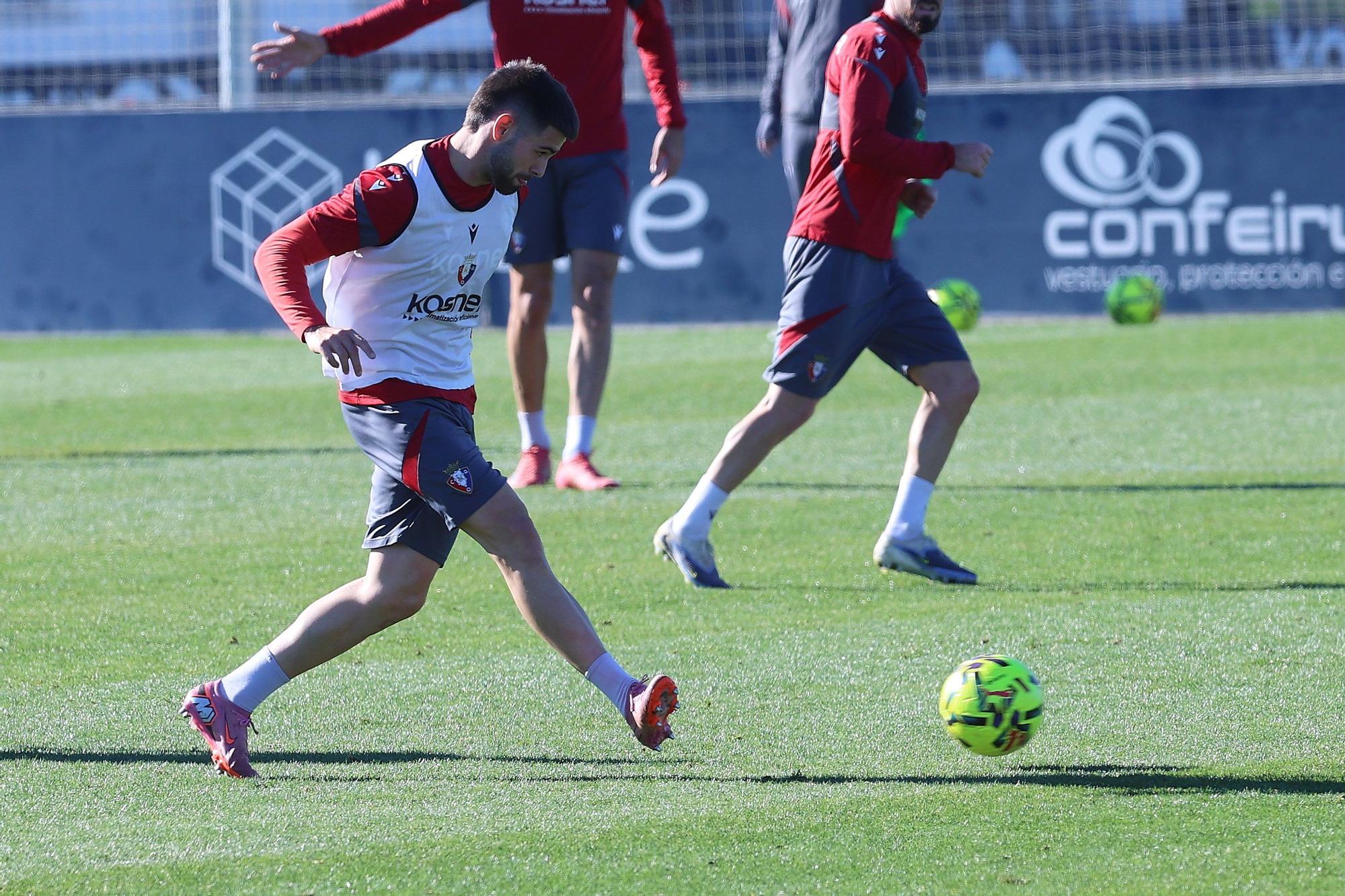 Fotos del entrenamiento de Osasuna (martes 18 de noviembre)