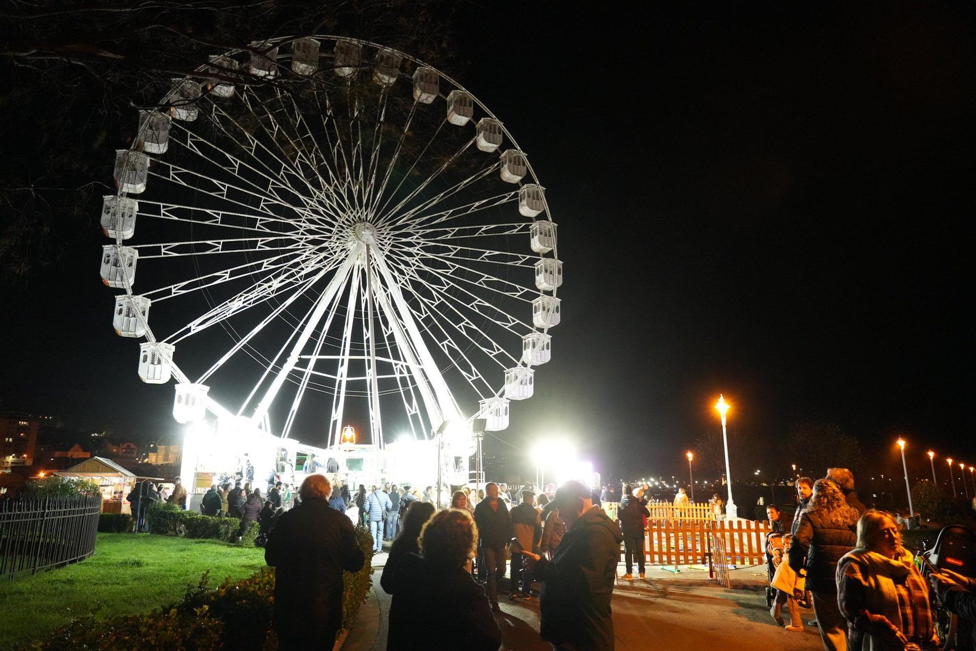 En imágenes: la noria de Getxo ya está en marcha