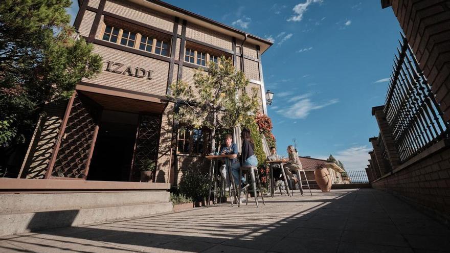 Enoturismo en Rioja Alavesa: vive la experiencia Bodegas Izadi esta Semana Santa