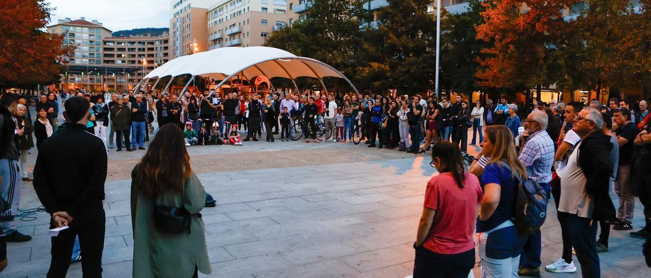 Asamblea vecinal contra The Champions Burger