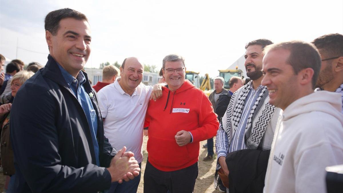 El lehendakari, Imanol Pradales, durante la celebración del &#039;Alderdi Eguna&#039;