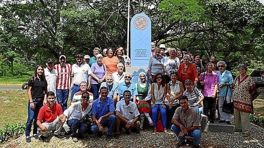 El monolito de los vascos en Venezuela