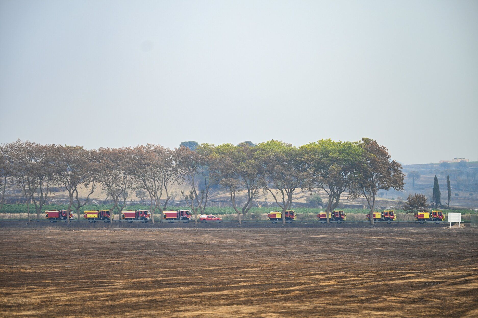 Francia lucha contra uno de los peores incendios en medio siglo