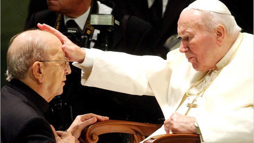 Marcial Maciel, ante al Papa Juan Pablo II