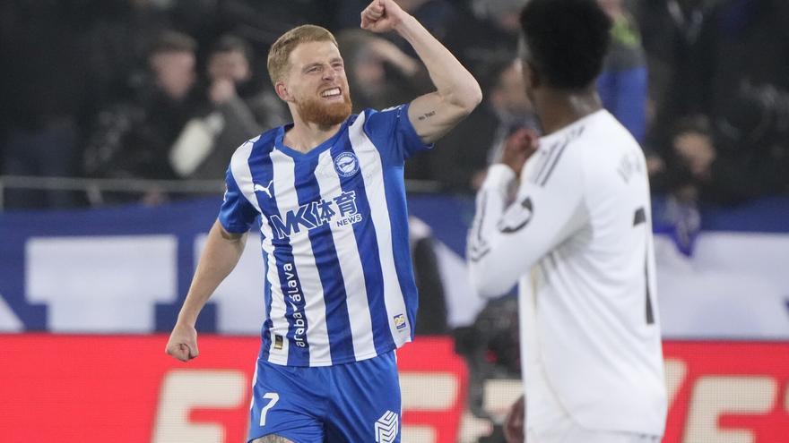 El Alavés, de nuevo en el filo