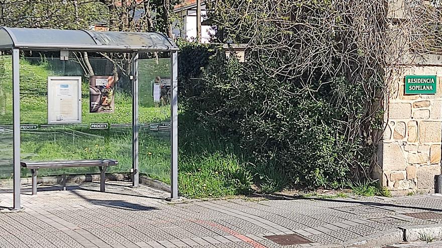 Dos nuevas paradas de Bizkaibus refuerzan la red pública en Sopela