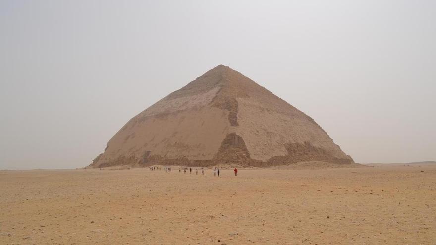 Complicado rescate de una turista española atrapada en una pirámide de Egipto