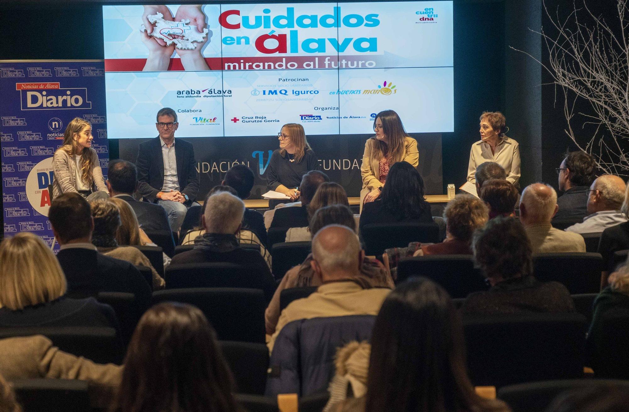 En imágenes: Cuidados en Álava: mirando al futuro