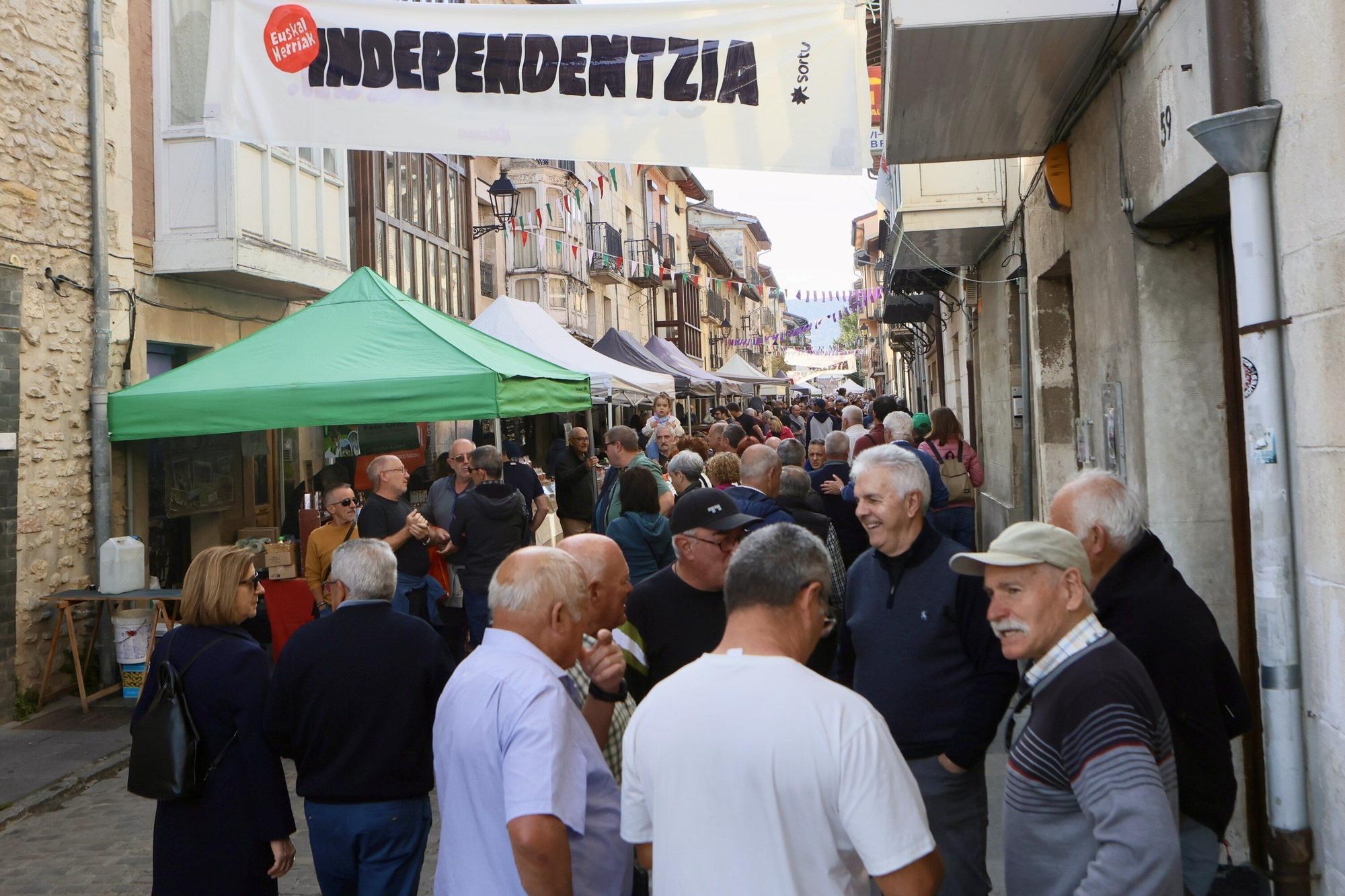 En imágenes: Miles de personas disfrutan de la 630 edición de la feria de Agurain