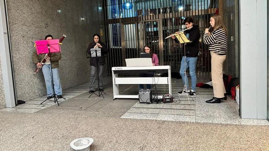 La música del Conservatorio suena en la Gran Vía de Bilbao