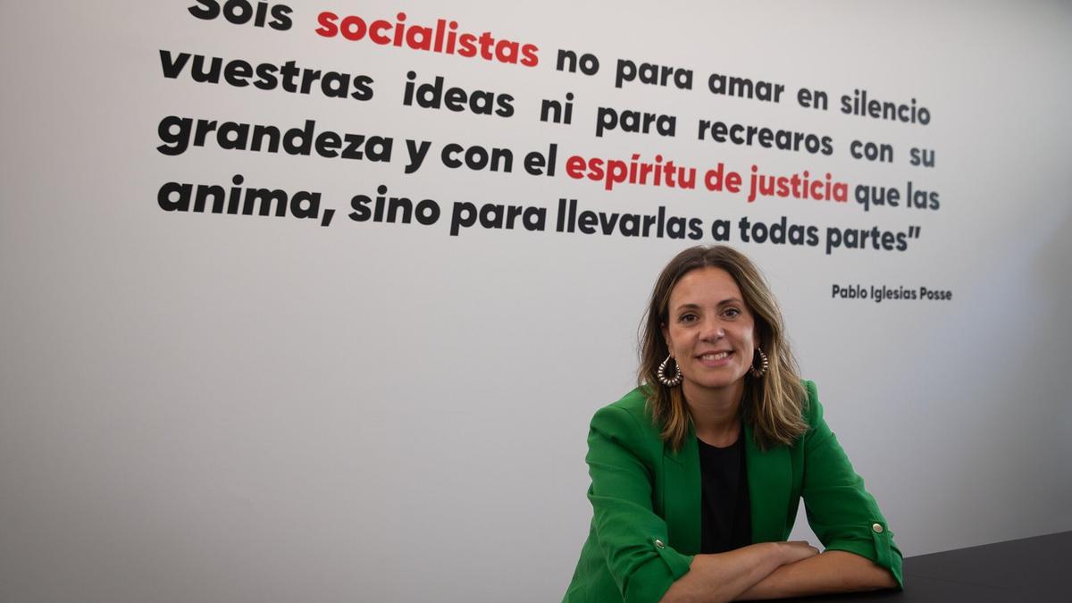Marina Curiel, portavoz del grupo municipal socialista, en una sala de reuniones de la sede regional.