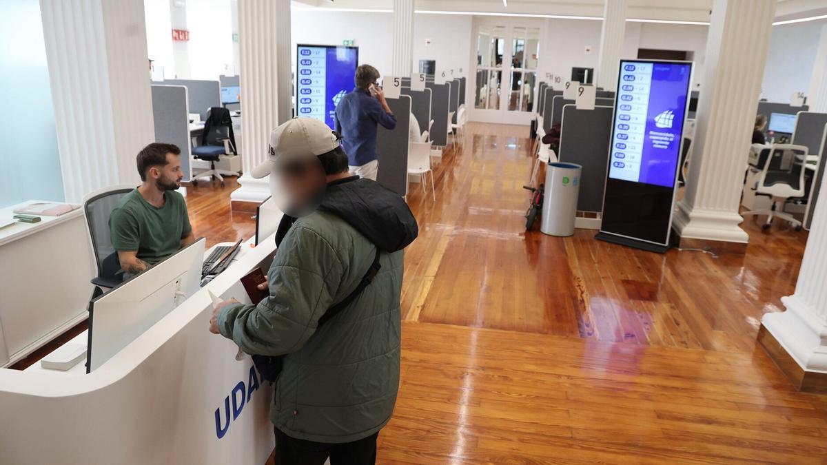 Imagen del interior de las nuevas oficinas de UdalInfo