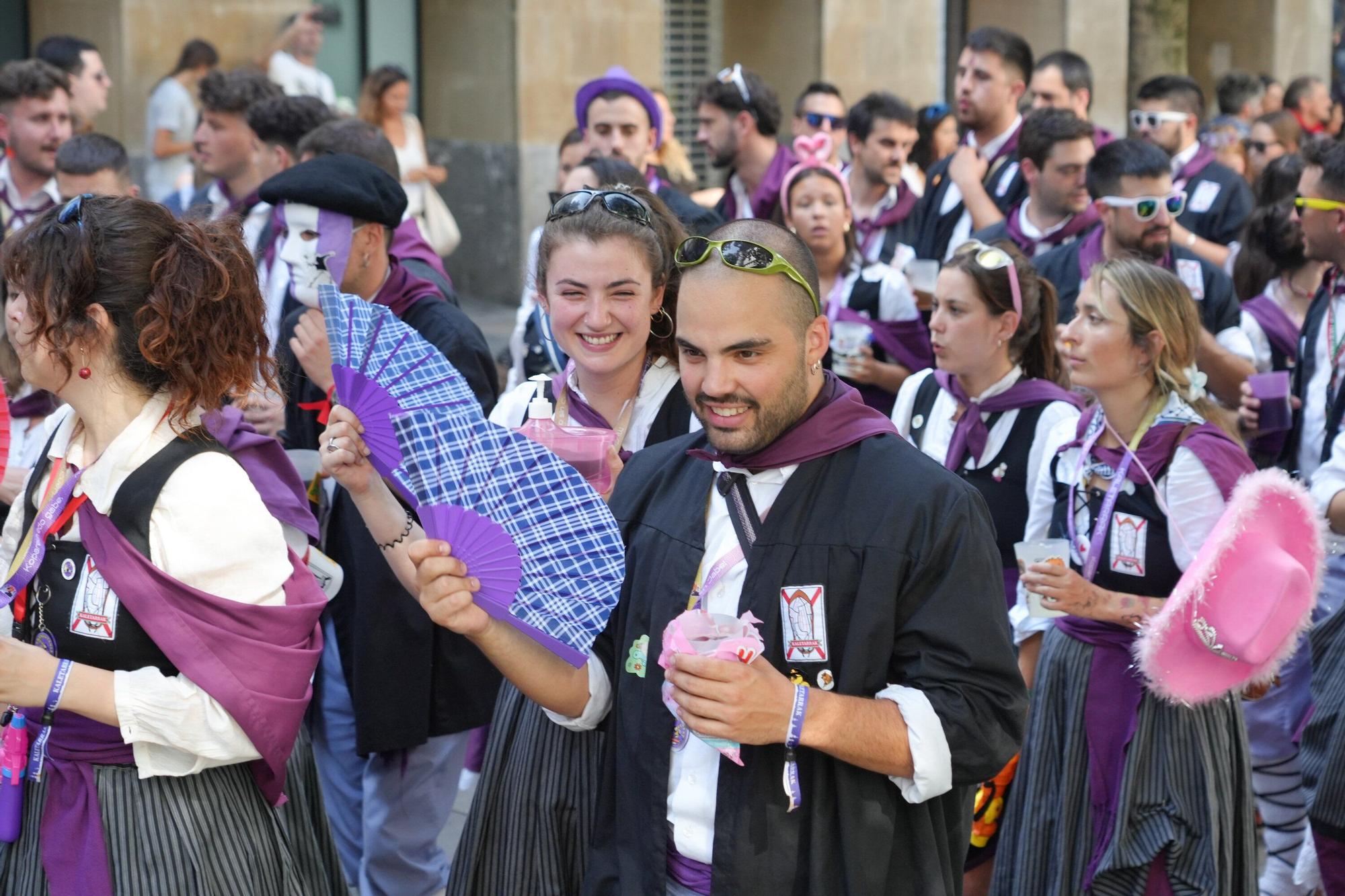 En imágenes: Blusas y neskas veteranos celebran su día grande en La Blanca
