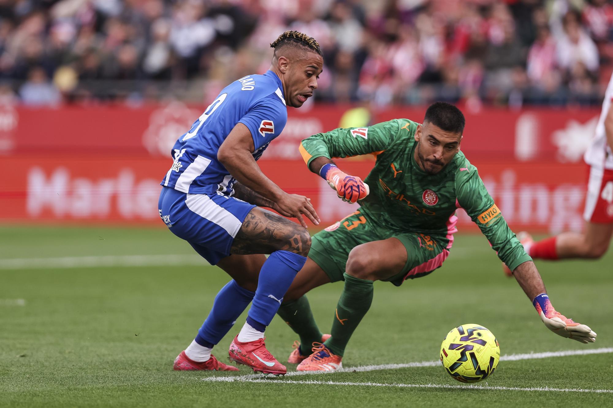 En imágenes: Todas las fotos del Girona FC - Alavés en el estadio Montilivi