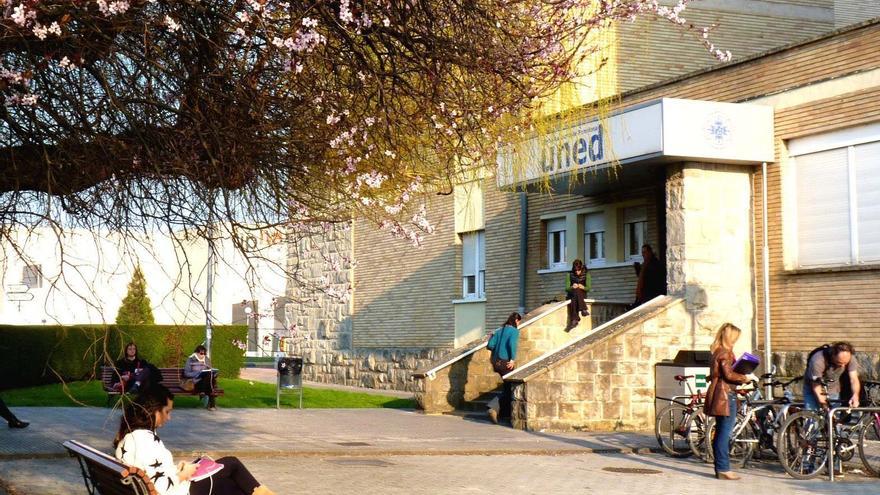 Crece la matrícula en UNED Pamplona: 3.015 inscripciones en enseñanzas oficiales y 3.621 en Senior