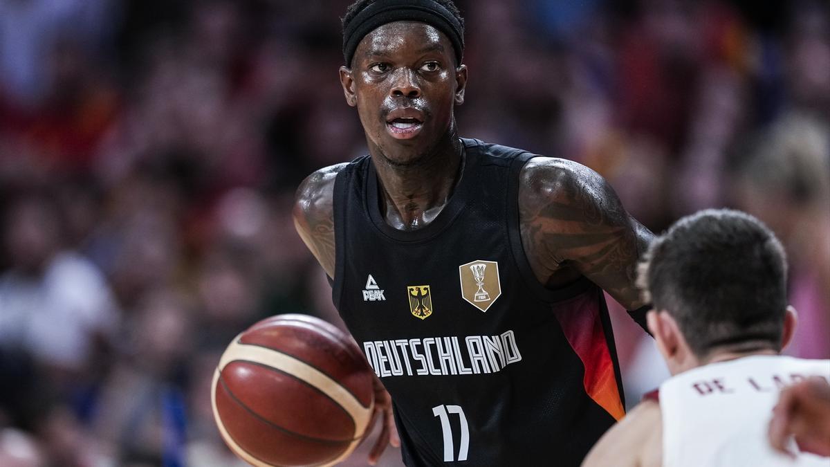 El jugador de baloncesto alemán Dennis Schroder, en un partido con su selección