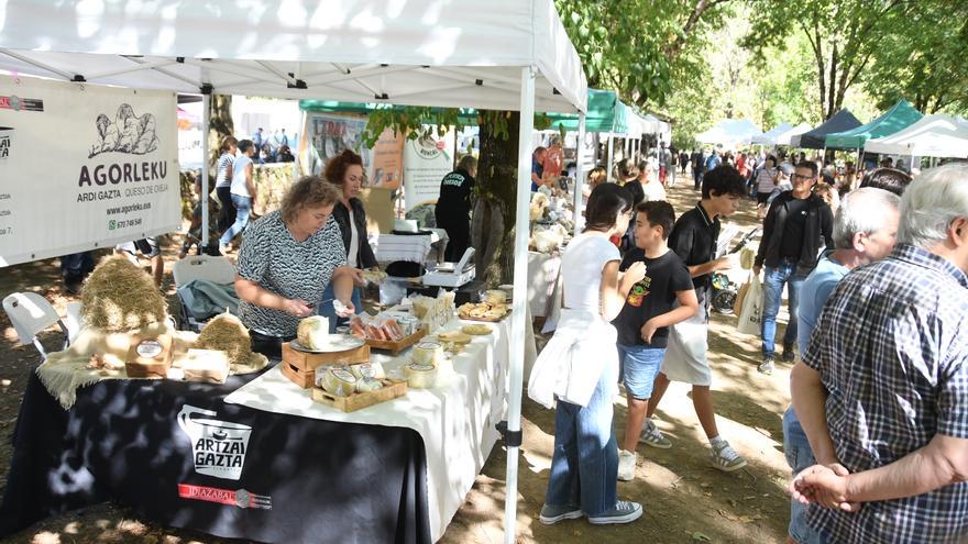 Baztan-Bidasoa aborda el futuro de la alimentación local