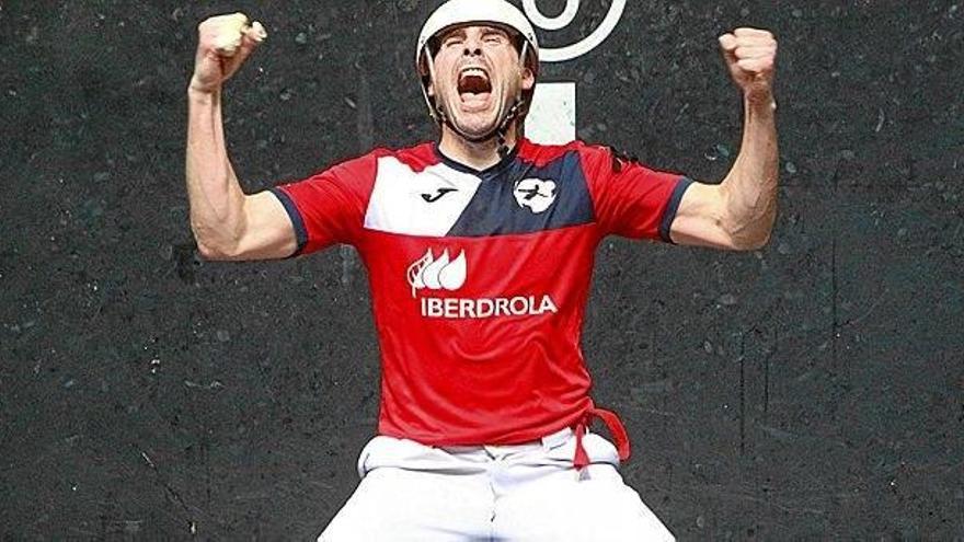 Gaubeka se proclama campeón frente a Zubiri
