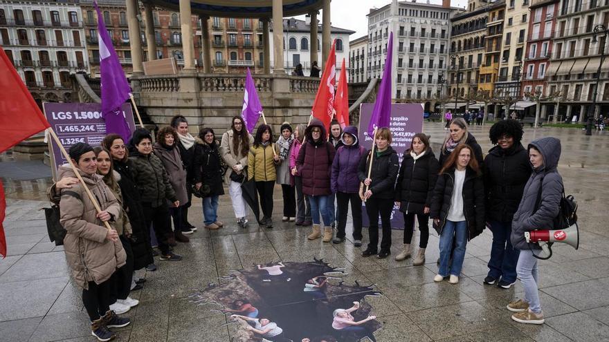 LAB reivindica un "salario mínimo propio y digno" para acabar con la brecha salarial en Navarra