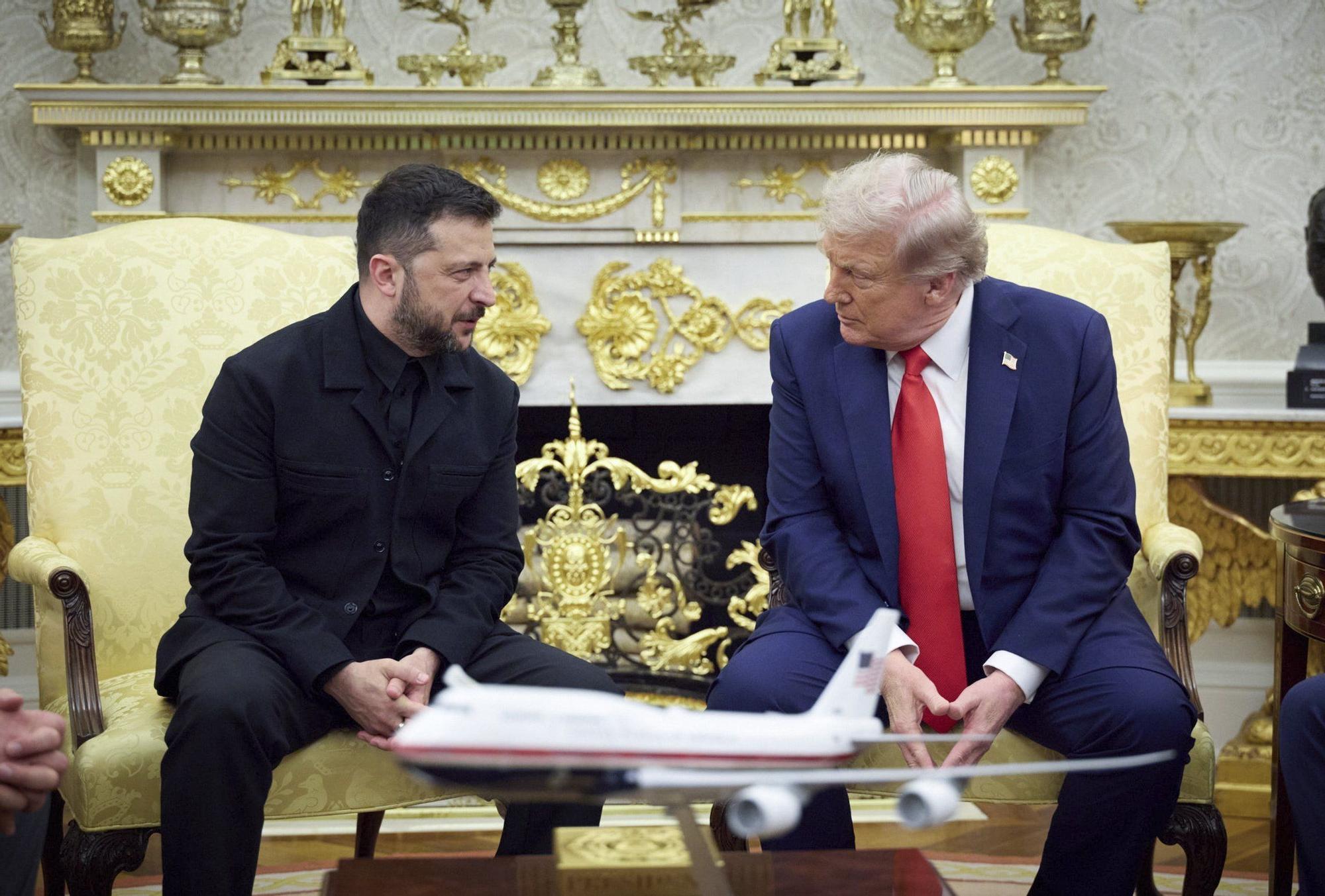Las imágenes de la histórica reunión entre Trump, Zelenski y los líderes europeos en la Casa Blanca