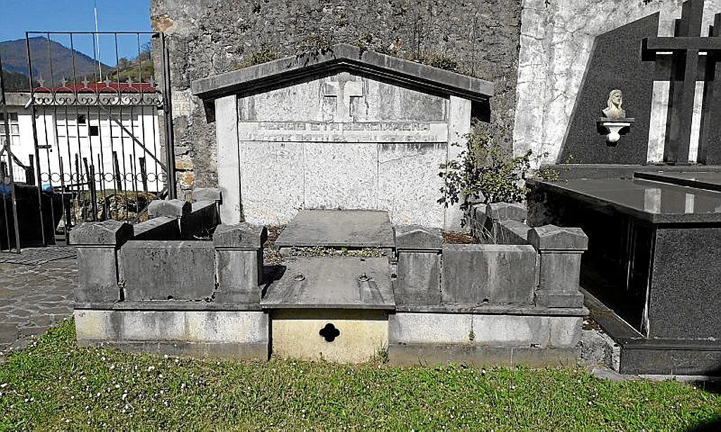 Panteón donde De los Heros escondió los restos de Sabino Arana