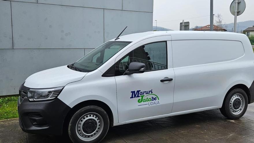Maruri-Jatabe refuerza la brigada con una furgoneta eléctrica
