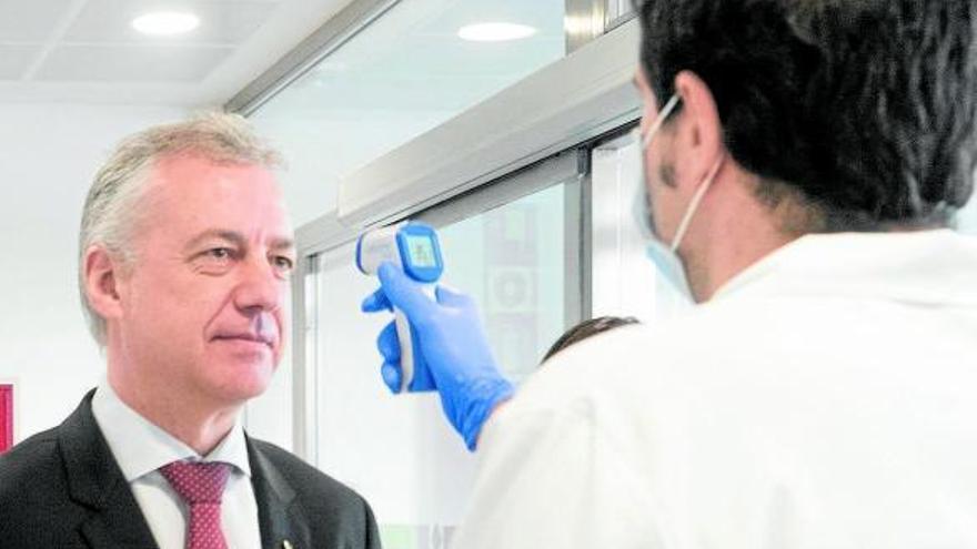 Urkullu decidirá la fecha electoral con los grupos y buscará no alargar la interinidad