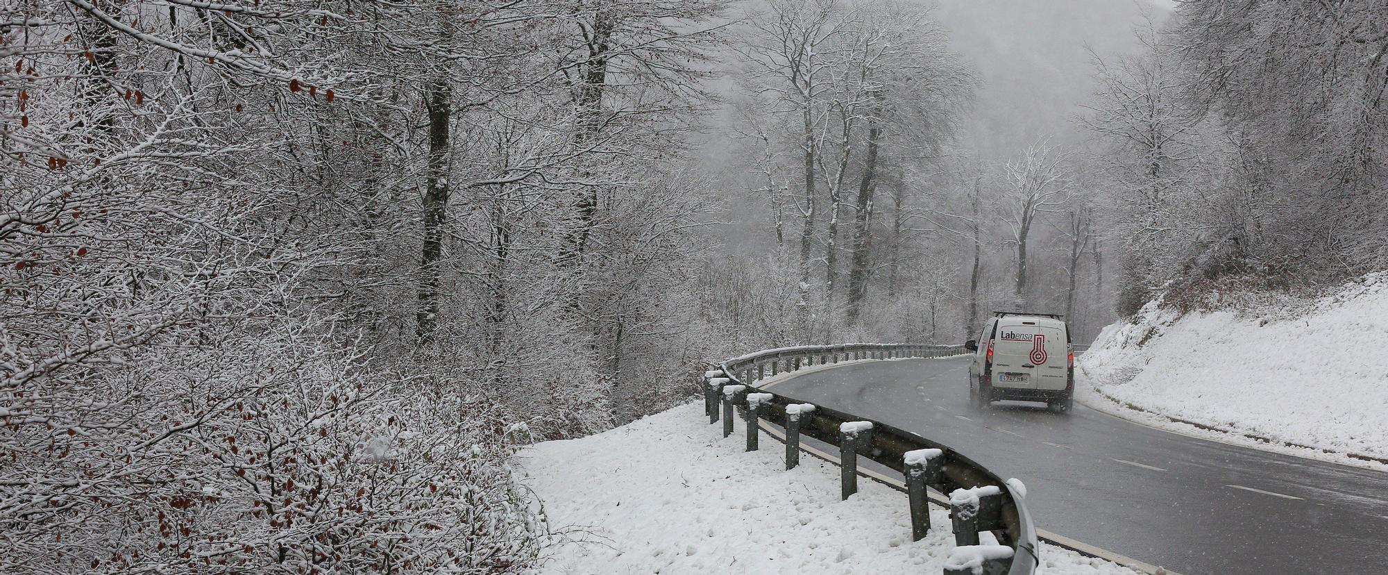 Fotos de la nieve en Navarra (20 de noviembre de 2025)