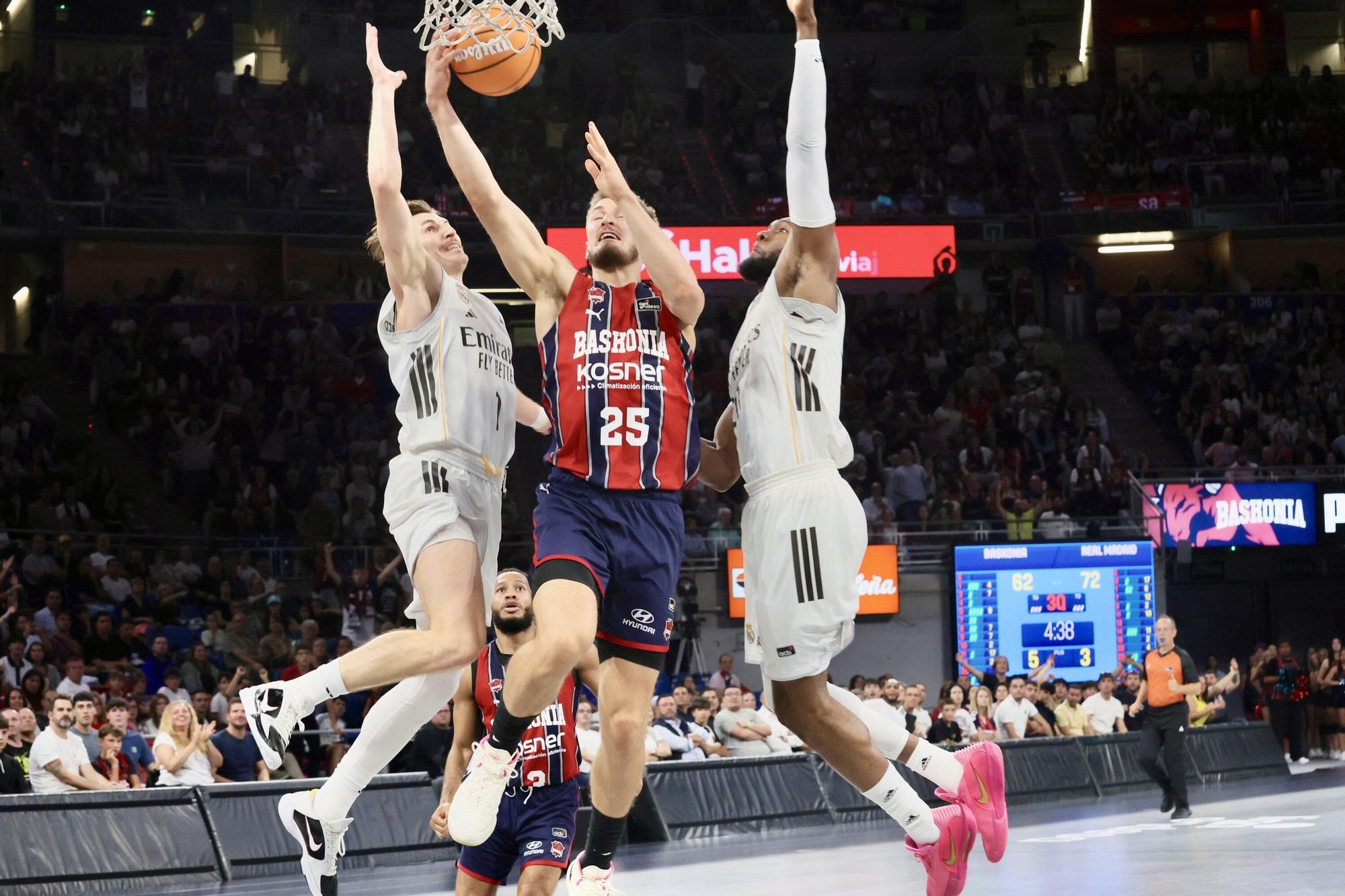 En imágenes: Así está siendo el Baskonia - Real Madrid