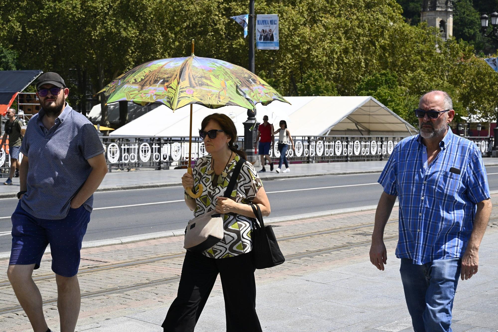 En imágenes: Bizkaia, en alerta por calor extremo: hasta 38 grados en el interior