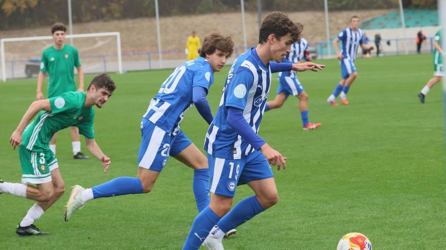 Grave lesión de Chema Aragües, delantero del filial del Alavés