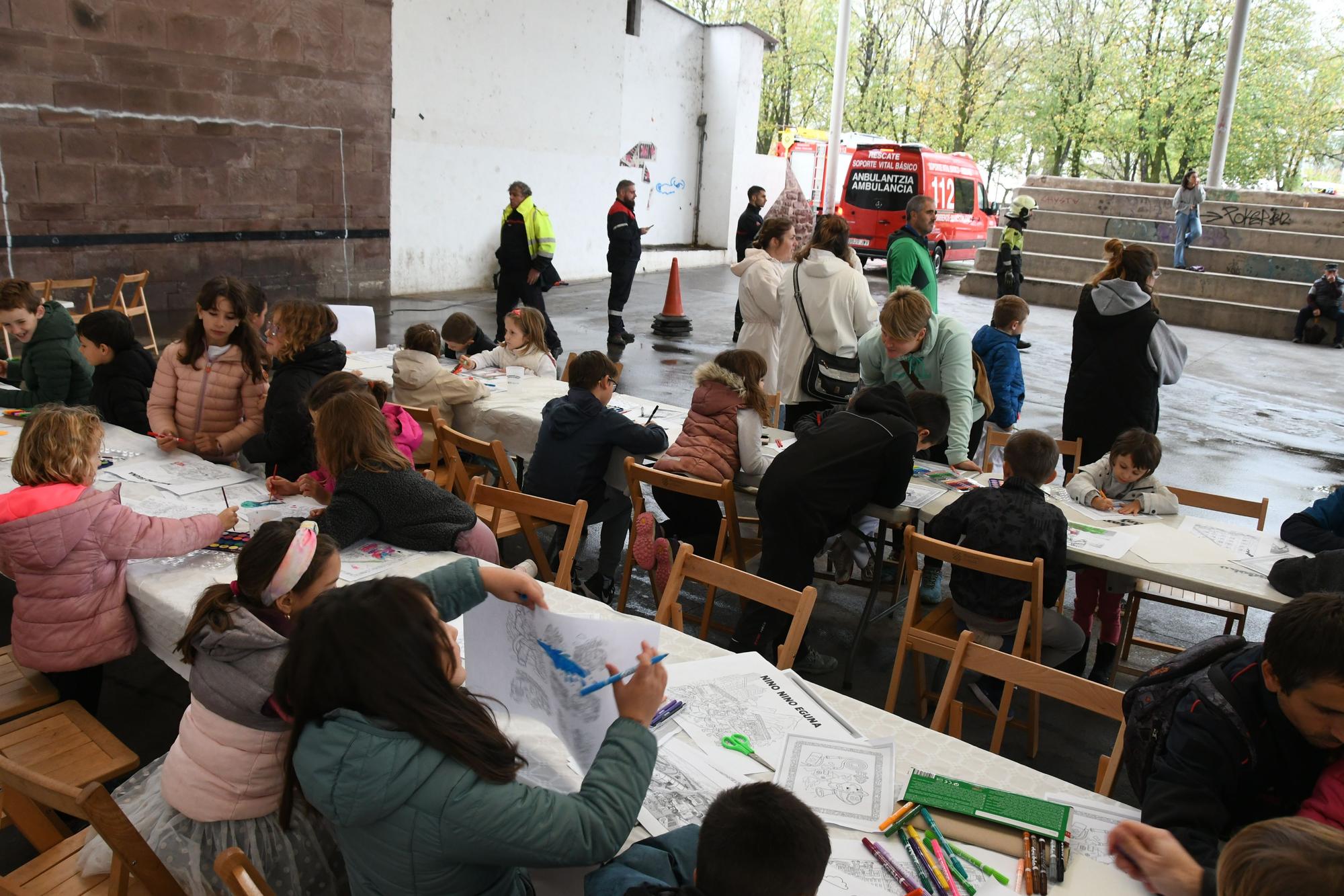 Las sirenas rompen el silencio de Elizondo
