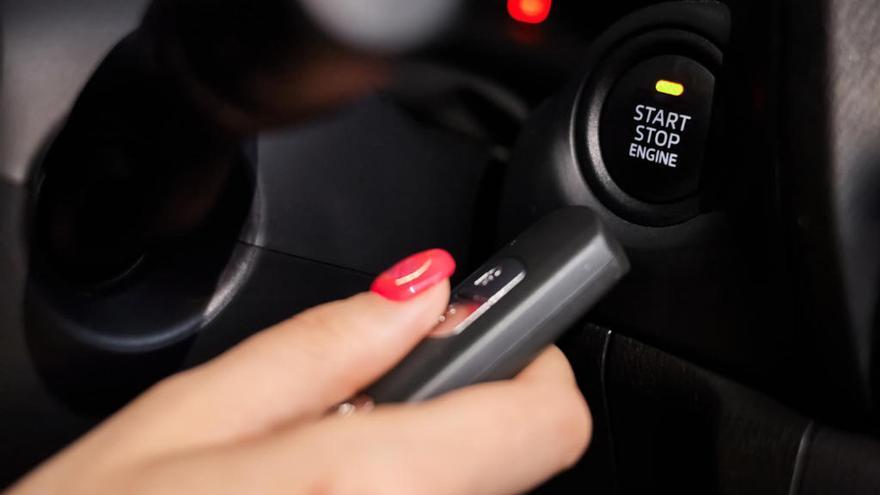 Los piratas informáticos pueden controlar tu coche; así puedes evitarlo