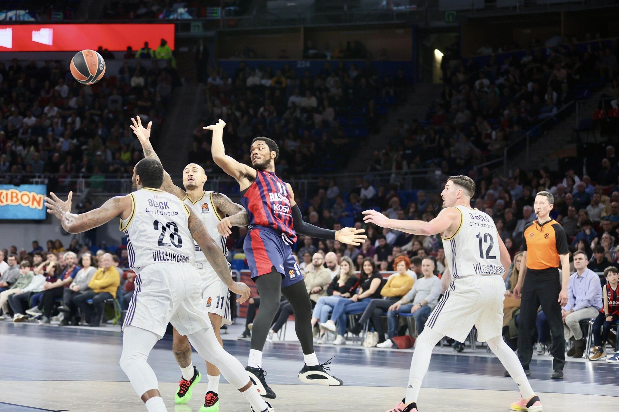 Las imágenes del Baskonia-Asvel de Euroliga en el Buesa Arena