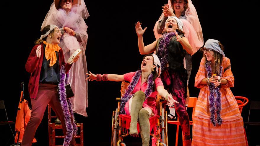 &#039;Las bingueras de Eurípides&#039;, de las Niñas de Cádiz, cerrará la 26º edición del Festival de Teatro de Olite