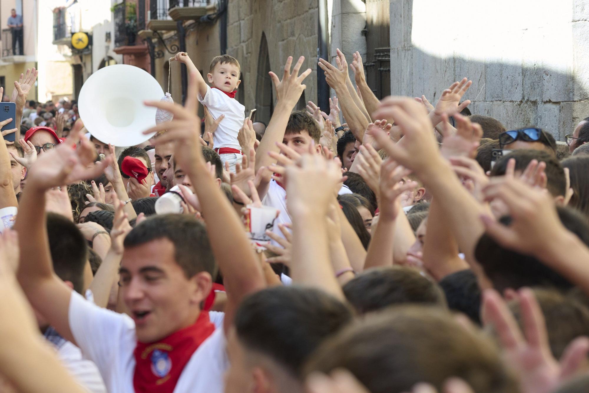 Fotos del cohete de fiestas de Lumbier 2025