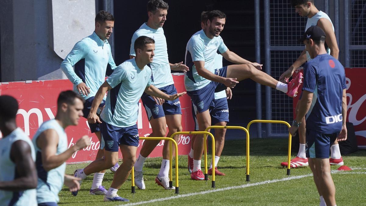 Ruiz de Galarreta volvió a entrenar ayer con el grupo.