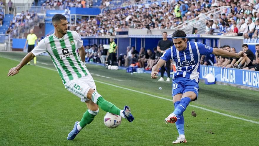 El 1x1 del Alavés ante el Betis: Hagi, cada vez más importante