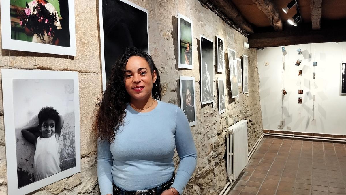 Olatz Amalur en la exposición.