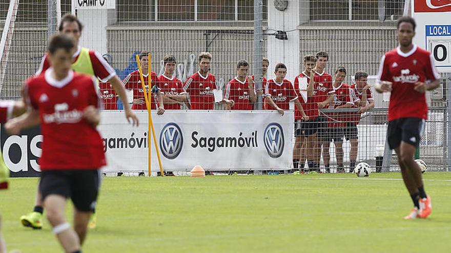 Loties, duda para el debut