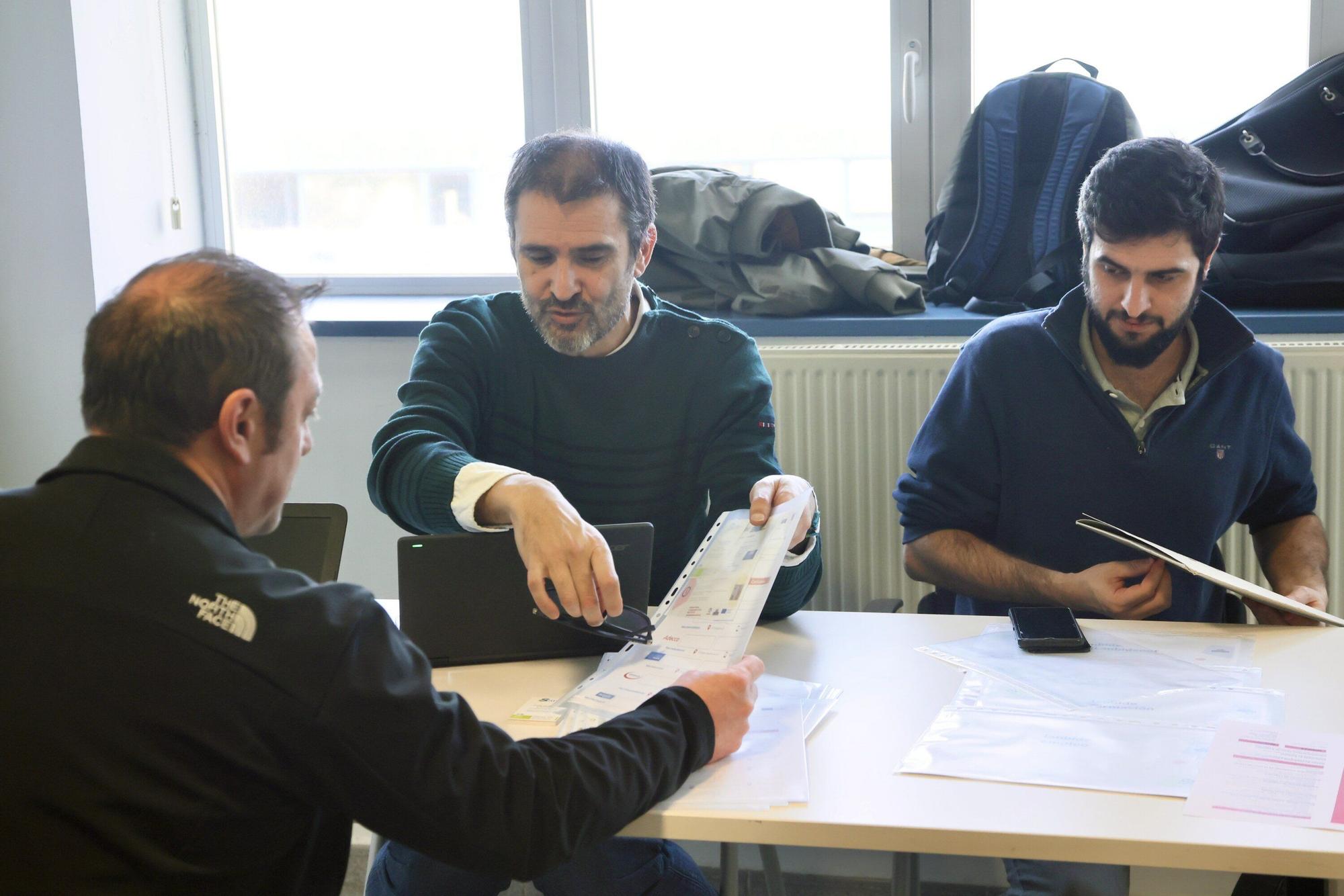 En imágenes: I Feria de Empleo de Aiaraldea