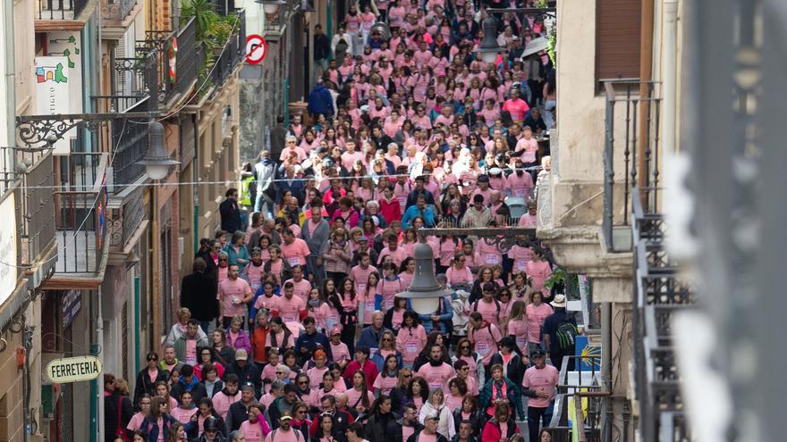 Fotos de la Carrera contra el Cáncer de Mama de Saray en Pamplona 2025
