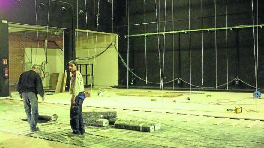 La parroquia de Otxarkoaga ha sido transformada en un centro de producción escénica.