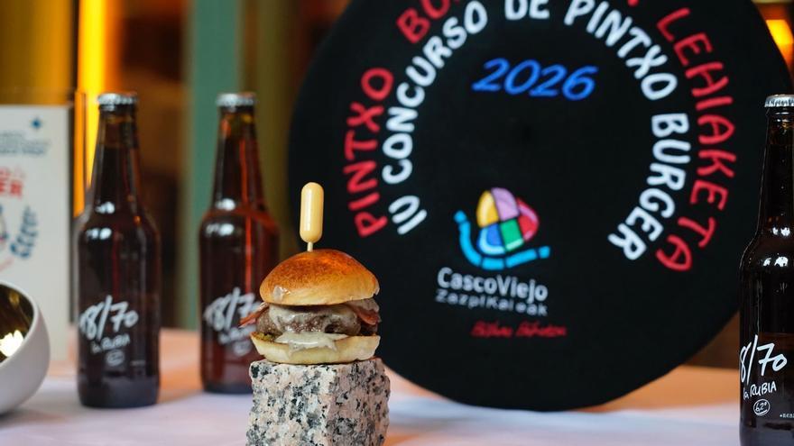 La mejor hamburguesita del Casco Viejo se hace en el bar Globo