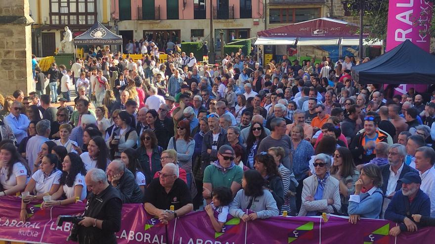 La Asociación Contra el Cáncer realiza hoy una cuestación en Balmaseda