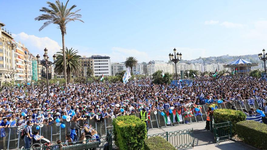 Éxtasis realista en Alderdi Eder: recibimiento multitudinario a la Real Sociedad