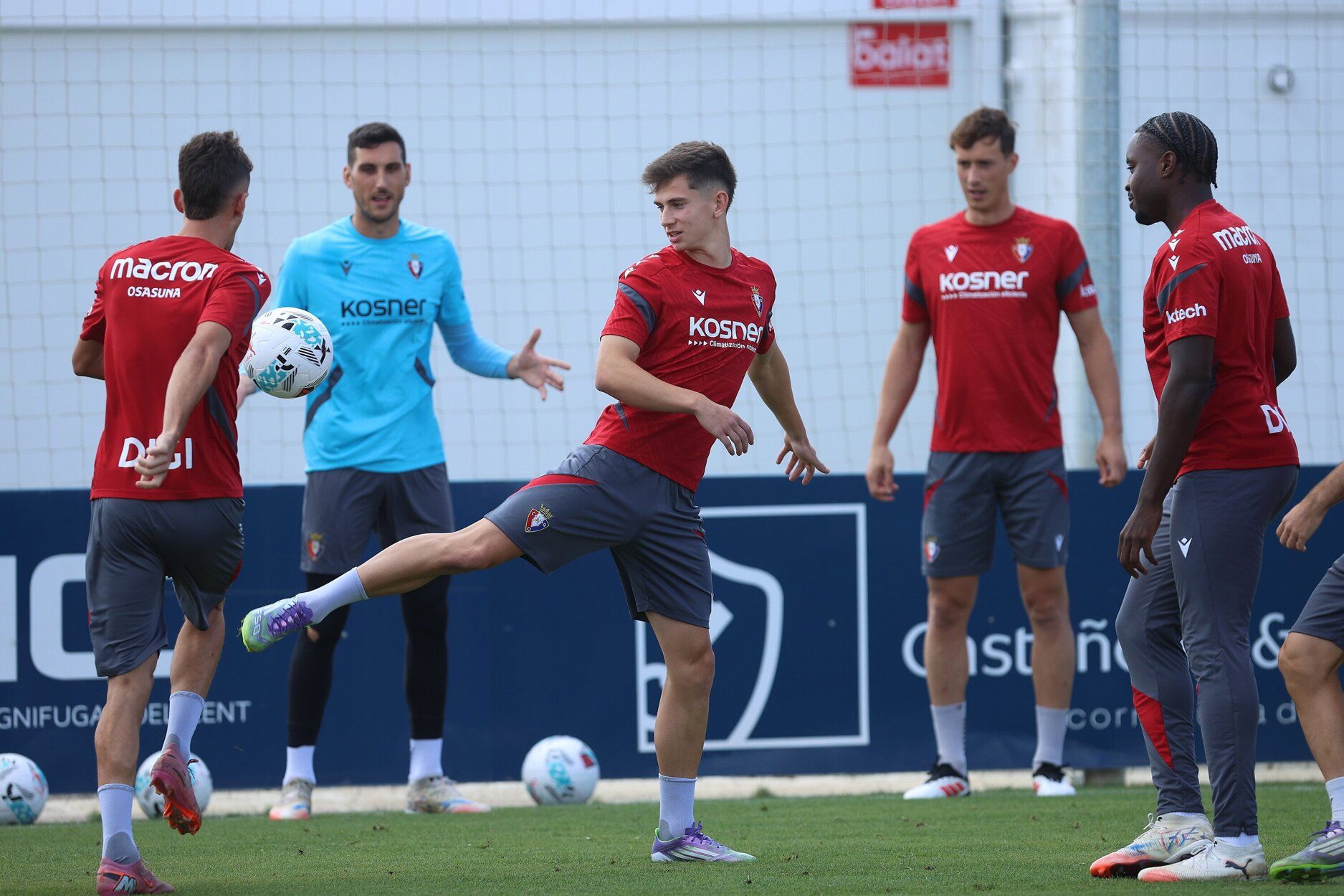 Fotos del entrenamiento de Osasuna (20/08/2025)