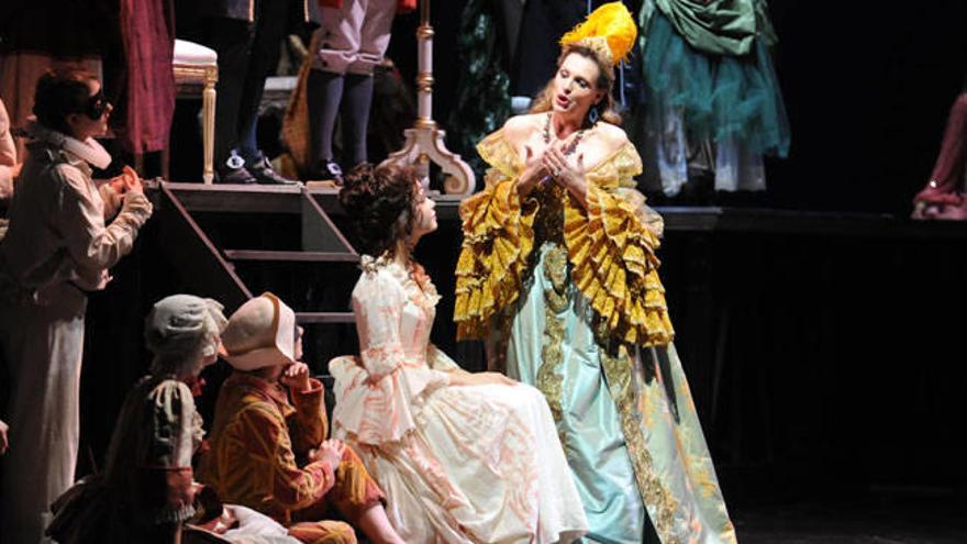 Ainhoa Arteta Encarna a Adriana Lecouvreur