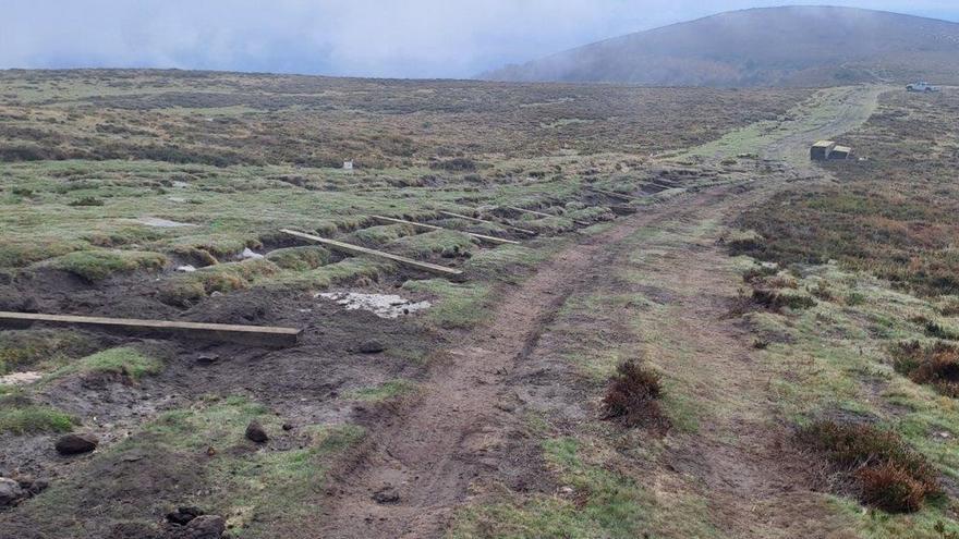 Arabako Aldundiak ingurumena leheneratzeko lanei ekin die Gorbeiarako igoeran higadura geldiarazteko