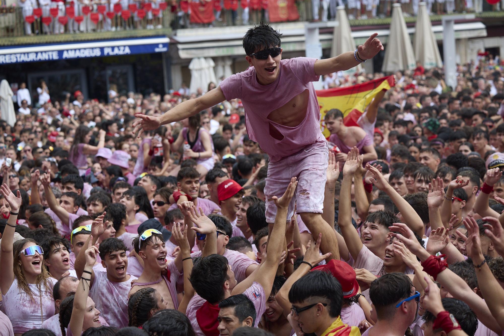 Fotos del cohete de las fiestas de Tudela 2025